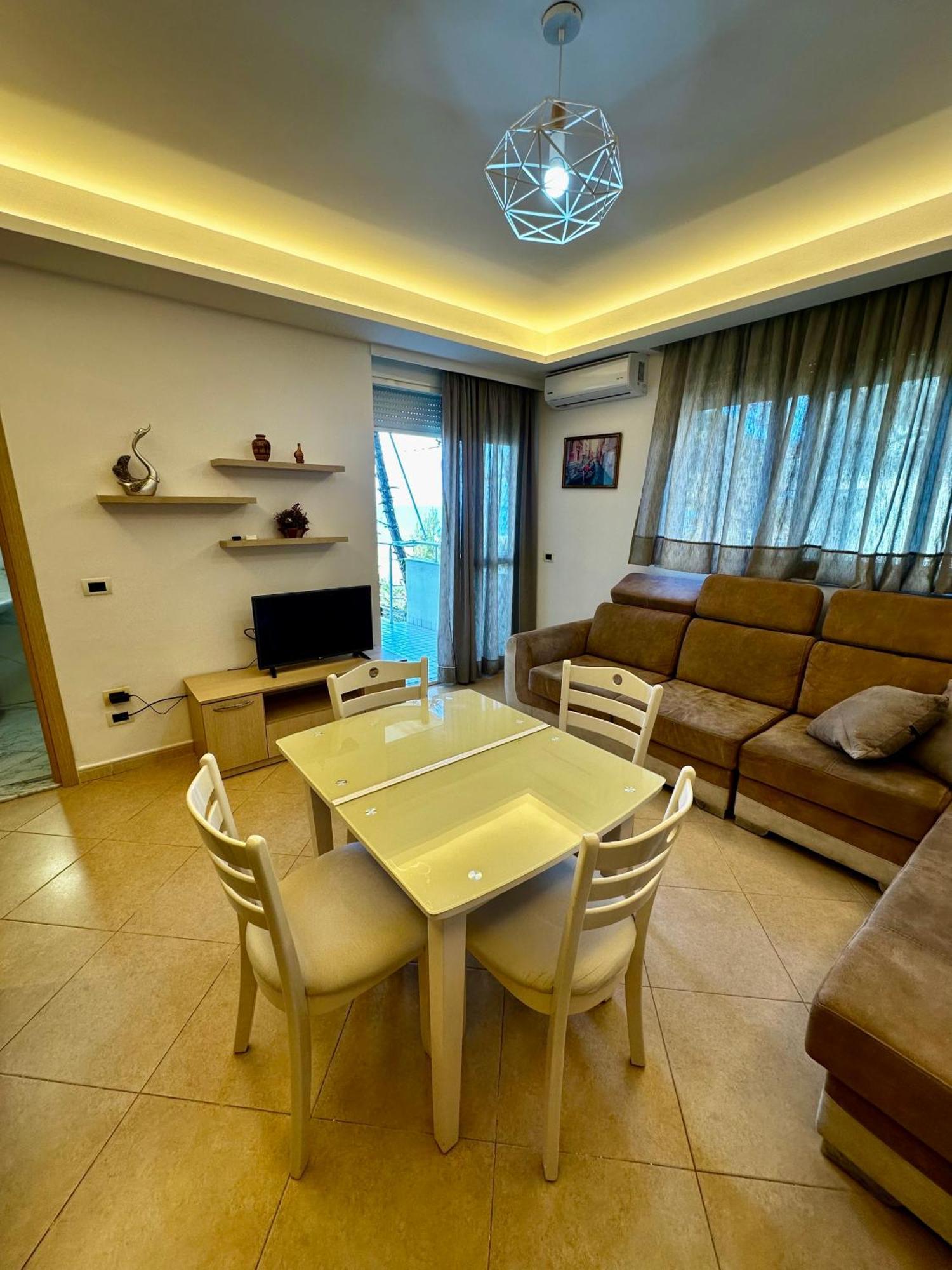 Villa Arberia Kryemëdhej Exteriör bild