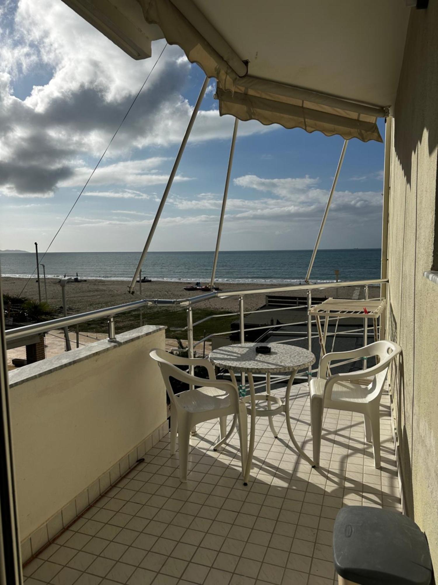 Villa Arberia Kryemëdhej Exteriör bild