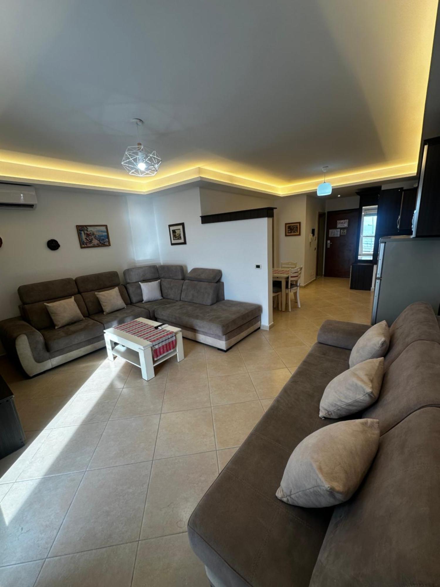Villa Arberia Kryemëdhej Exteriör bild